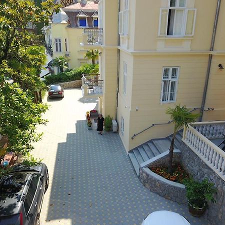 Apartments Villa Atta โอปาติยา ภายนอก รูปภาพ