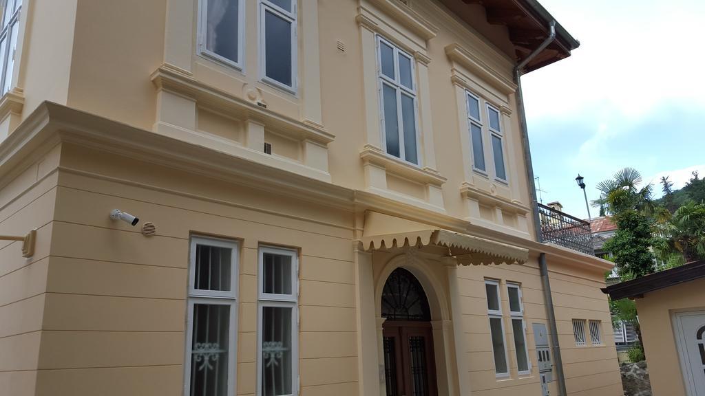 Apartments Villa Atta โอปาติยา ภายนอก รูปภาพ