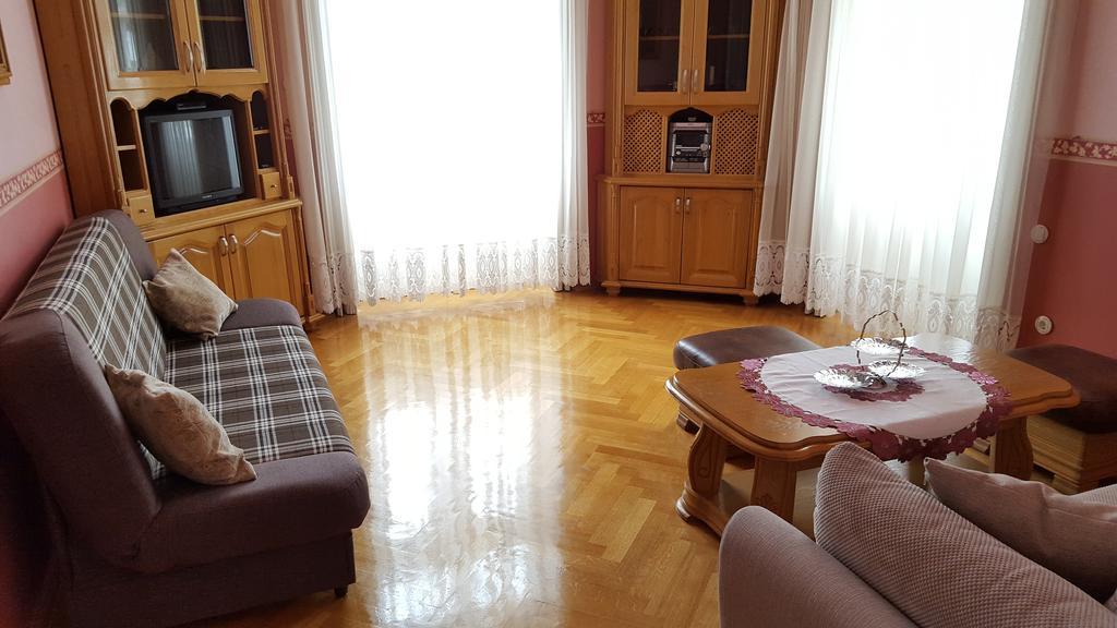 Apartments Villa Atta โอปาติยา ภายนอก รูปภาพ