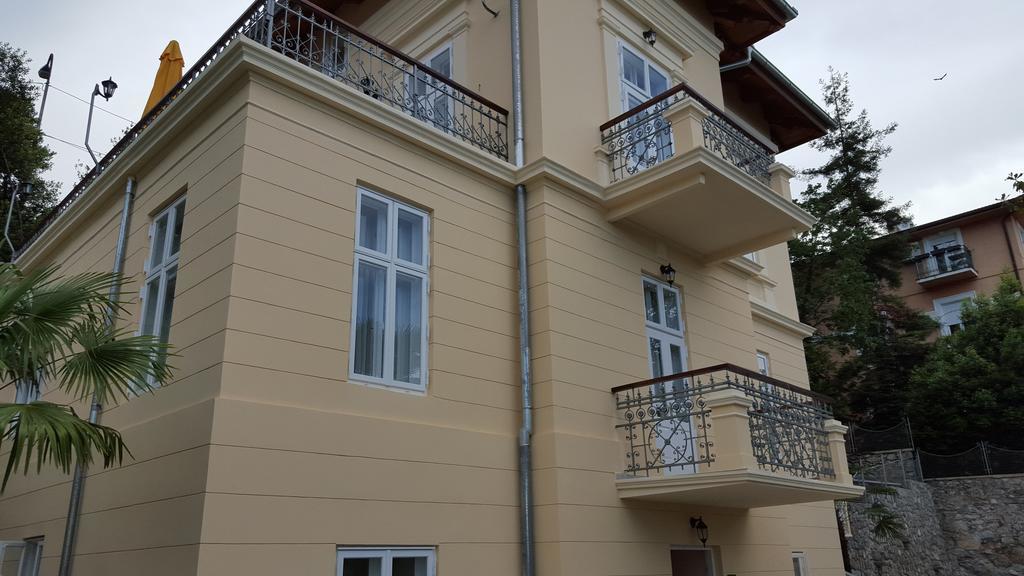 Apartments Villa Atta โอปาติยา ภายนอก รูปภาพ